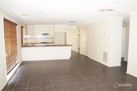 Property photo of 3 Corona Place Roxburgh Park VIC 3064