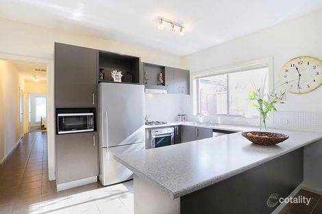 Property photo of 33 Cranwell Square Caroline Springs VIC 3023