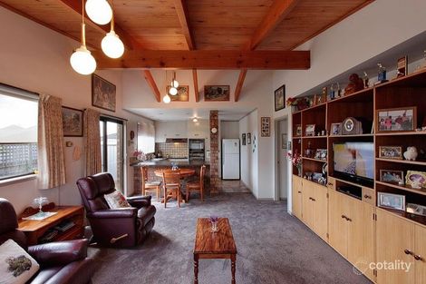 Property photo of 1/5 Bernon Court Devonport TAS 7310