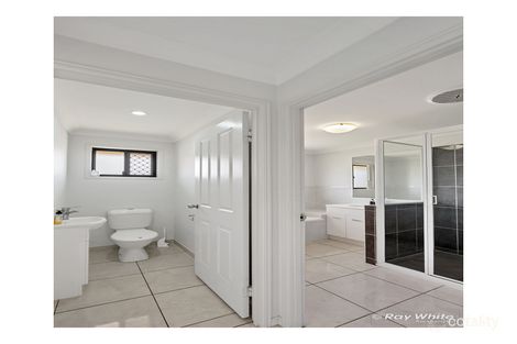Property photo of 56 Jamie Crescent Gracemere QLD 4702