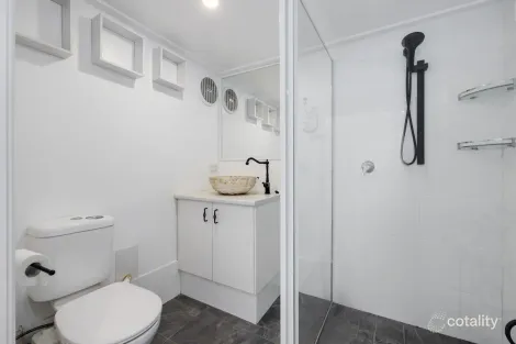 Property photo of 18 Mill Hill Port Macquarie NSW 2444