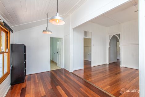 Property photo of 265 Tingal Road Wynnum QLD 4178