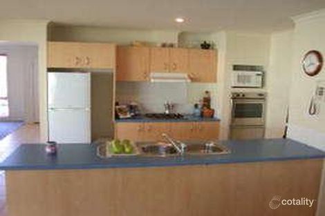 Property photo of 14 Greybox Crescent Hamlyn Terrace NSW 2259
