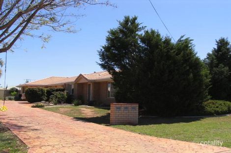 1 Savoy Ct, Kingaroy, QLD 4610