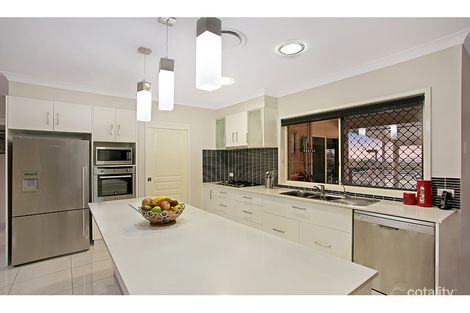 Property photo of 16 Mountview Court Highfields QLD 4352