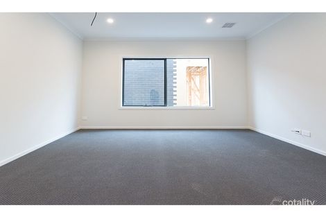 Property photo of 11 Carnaby Grove Burnside VIC 3023