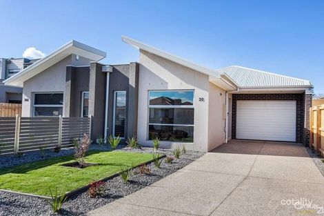 30a Macdonald Ave, Altona North, VIC 3025