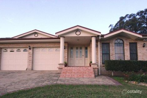 10 St Mark Cl, Blair Athol, NSW 2560