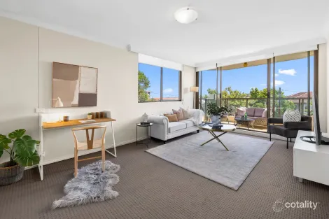 Property photo of 10/8-10 East Crescent Street McMahons Point NSW 2060