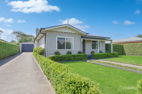 Property photo of 13 Railway Avenue Darnum VIC 3822