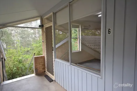 Property photo of 6/4 David Road Springwood NSW 2777