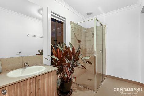 Property photo of 31 Wonnangatta Crescent Weir Views VIC 3338