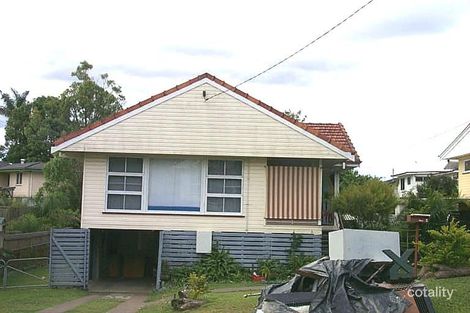 5 Aldwych St, Stafford Heights, QLD 4053