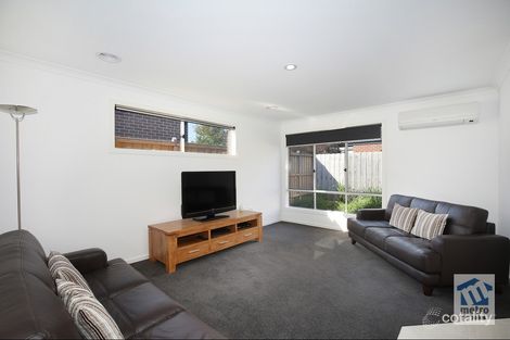 Property photo of 87 Caversham Drive Pakenham VIC 3810