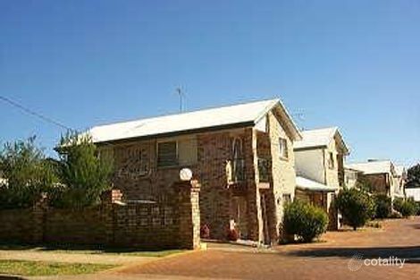 19/19a Gladstone St, Newtown, QLD 4350