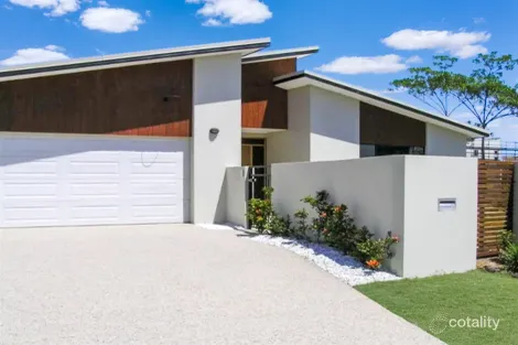 Property photo of 8 Elizabeth Street Beachmere QLD 4510