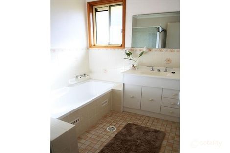 Property photo of 132 Regiment Road Rutherford NSW 2320