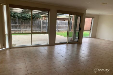 Property photo of 17 Hillcrest Drive Hillside VIC 3037