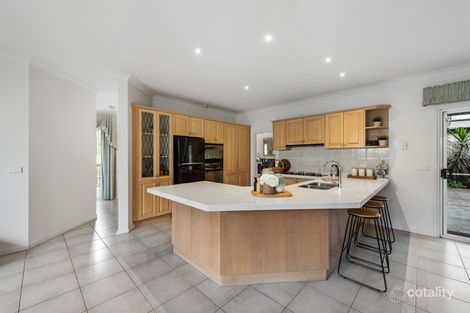 Property photo of 14 Bradley Drive Hillside VIC 3037