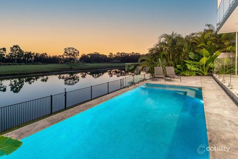 Property photo of 7633 Fairway Boulevard Hope Island QLD 4212