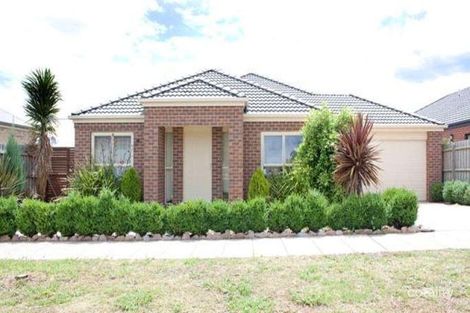 57 Franklin Pde, Lynbrook, VIC 3975