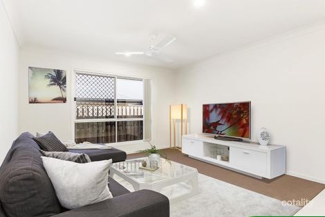 Property photo of 35 Hughes Road East Dakabin QLD 4503