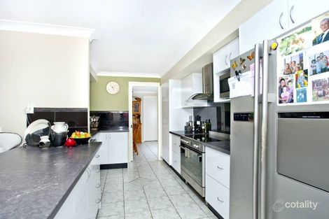 Property photo of 4 Pitcairn Street Ashtonfield NSW 2323