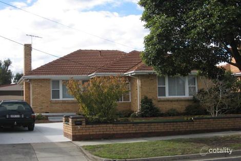 5 Stockdale Ave, Bentleigh East, VIC 3165