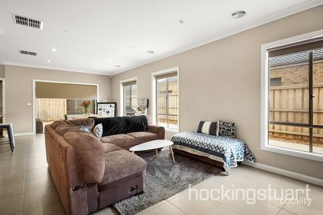 Property photo of 2 Ferdinand Place Harkness VIC 3337