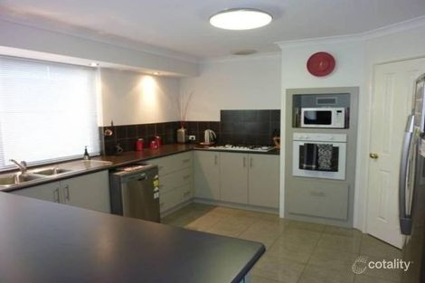 Property photo of 32 Vaughans Way Australind WA 6233