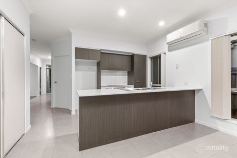 Property photo of 22 Riviera Crescent North Lakes QLD 4509