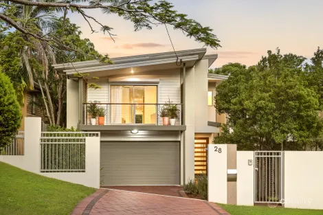 28 Eleventh Ave, St Lucia, QLD 4067