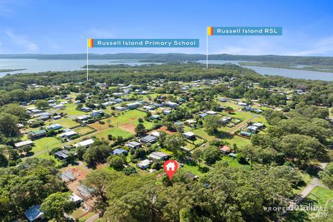24 Fiji St, Russell Island, QLD 4184