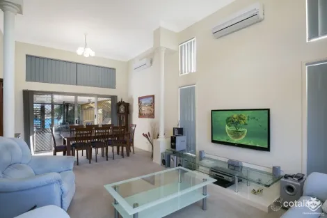 Property photo of 6 Martingale Court Cleveland QLD 4163