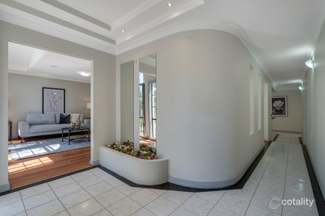 Property photo of 4 Almands Avenue Roxburgh Park VIC 3064