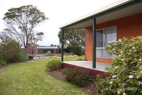 Property photo of 17 Lake Inlet Avenue Newlands Arm VIC 3875