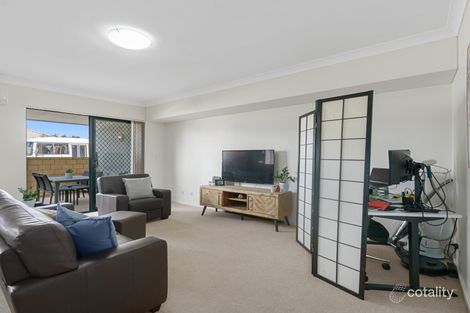 Property photo of 24/10 Whitlock Road Queens Park WA 6107