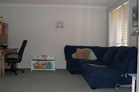 Property photo of 20 Robert Holl Drive Ourimbah NSW 2258