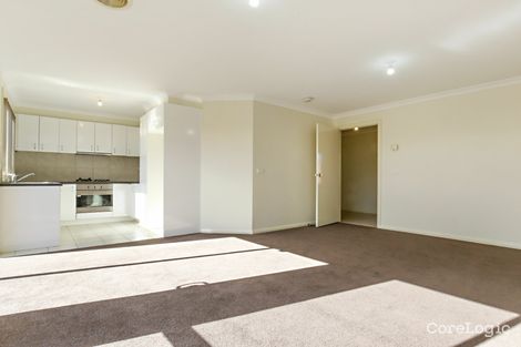 Property photo of 2/94 Rokewood Crescent Meadow Heights VIC 3048