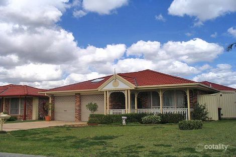 3 Angophora Gr, Greenacre, NSW 2190