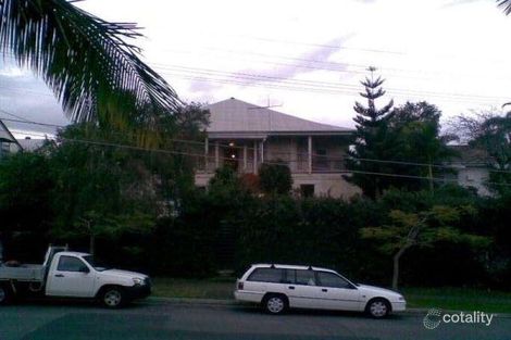 26 Blakeney St, Highgate Hill, QLD 4101