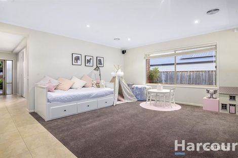 Property photo of 57 Dixon Court Boronia VIC 3155