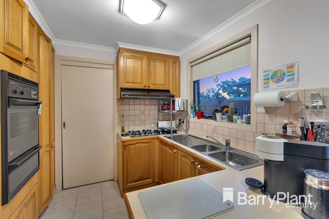 Property photo of 2/27 Lee Avenue Mount Waverley VIC 3149