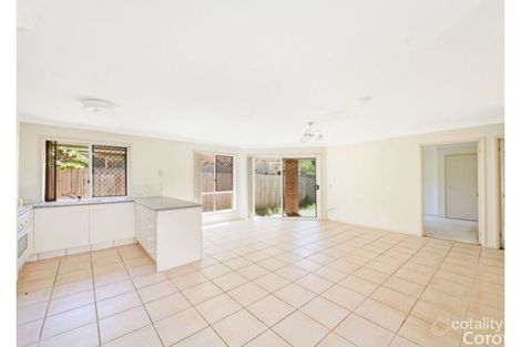 Property photo of 36 Baxter Crescent Forest Lake QLD 4078