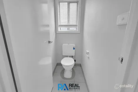 Property photo of 42 Player Drive Narre Warren VIC 3805