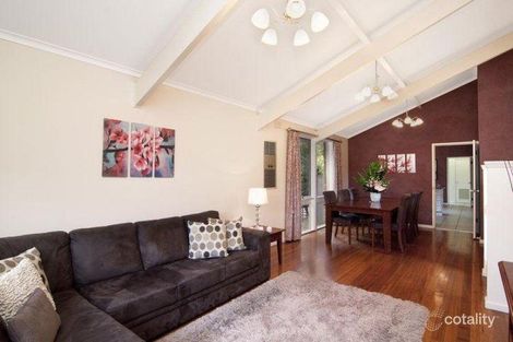 Property photo of 92 Tarcoola Drive Yallambie VIC 3085