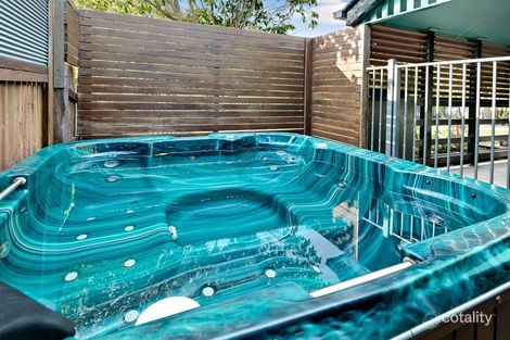Property photo of 1 Norman Court Caloundra West QLD 4551