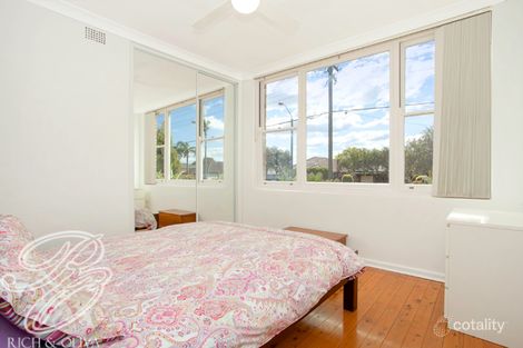 Property photo of 2/242 William Street Kingsgrove NSW 2208