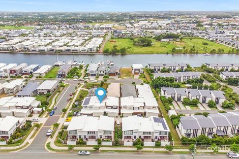 Property photo of 27/1-2 Waters Close Hope Island QLD 4212