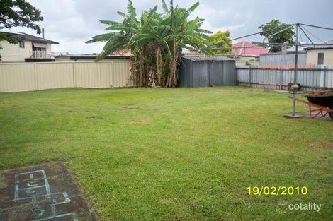 Property photo of 15 Maxwell Avenue Belmont North NSW 2280